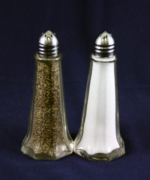 Salt & Pepper, Eiffel Tower